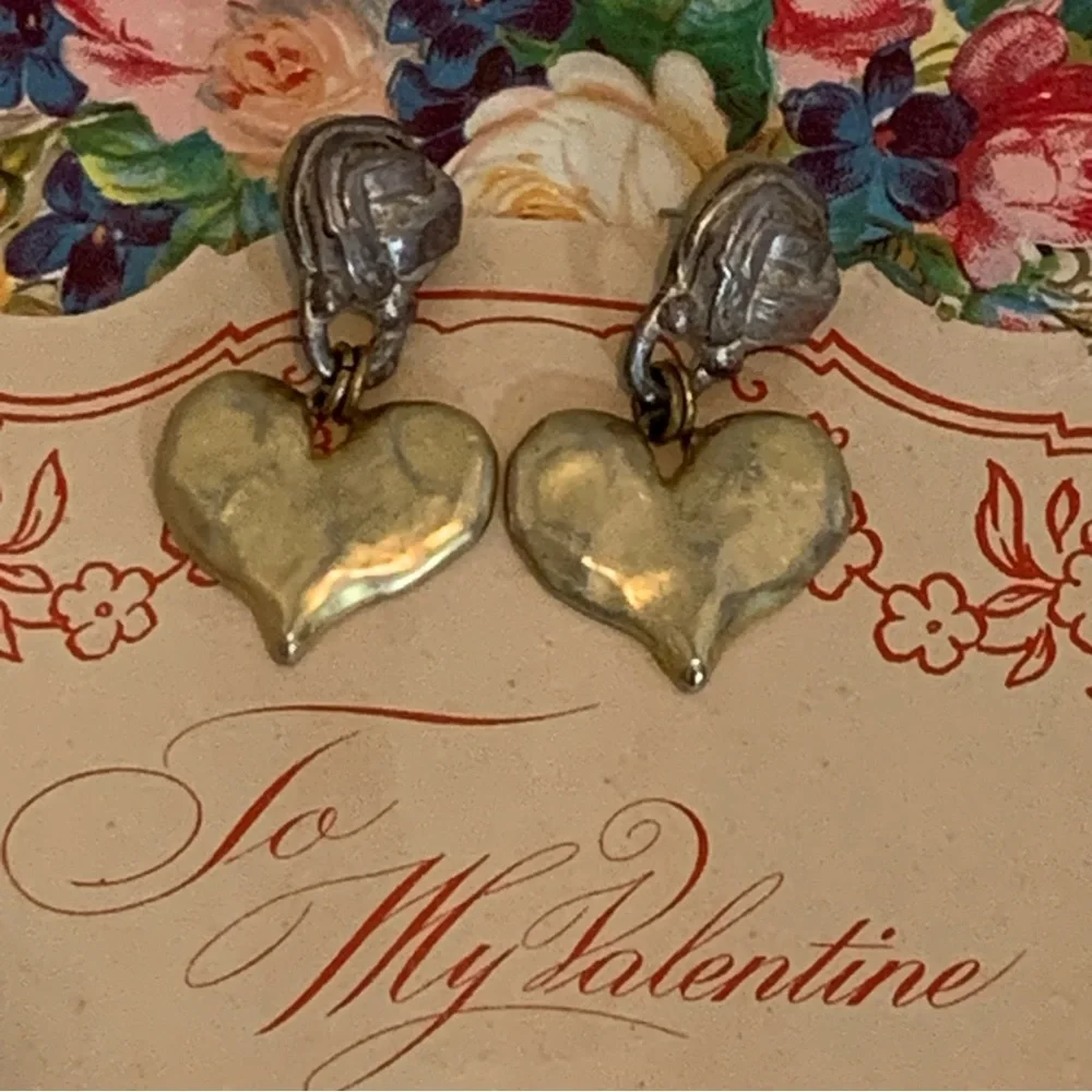 Hammered Heart Dangling Pierced Earrings - Unbranded - Picture 3 of 6